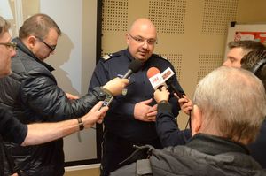 Briefing prasowy - przekierowanie numeru 997 na CPR - 9 listopada 2017 roku