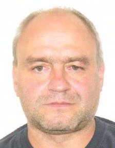 Zdjęcie kolorowe. Przedstawiające osobę poszukiwaną.