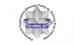 Zdjęcie kolorowe, przedstawiające logo policji.