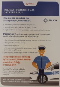 Zdjęcie kolorowe, przedstawiające akcję policyjną.