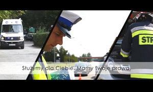 Plakat przedstawiający policjanta oraz radiowozy.