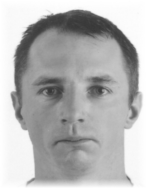 Zdjęcie osoby poszukiwanej.