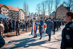Zdjęcie przedstawiające poczty sztandarowe.