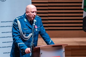 Zdjęcie przedstawiające Zastępcę Komendanta Wojewódzkiego Policji insp. Jacka Stalmacha.