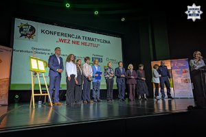 Zdjęcie prelengentów i gości.