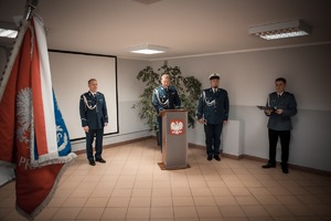 Zdjęcie przedstawiające Pana Komendanta Radosława Kacprzaka. I Zastępcę Komendanta Wojewódzkiego Policji w Katowicach..