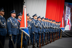Zdjęcie policjnatów.