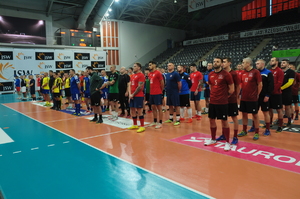 Zdjęcie przedstawiające zawodników turnieju.