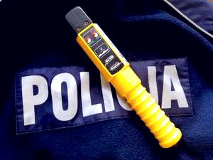 Zdjęcie przedstawiające urządzenie do badania stanu trzeźwości kierującego.